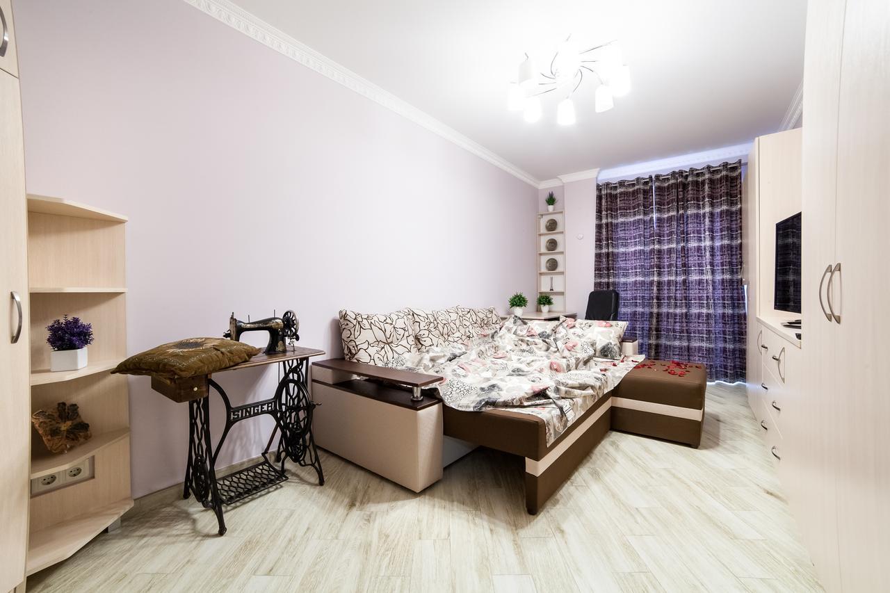 Lviv Land Lägenhet Exteriör bild